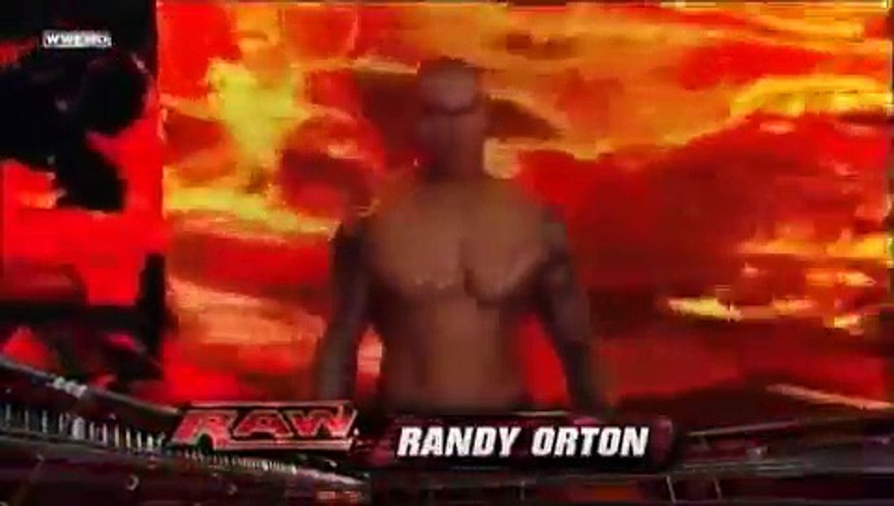 WWE RAW 12/07/2009: Kofi Kingston Vs Randy Orton
