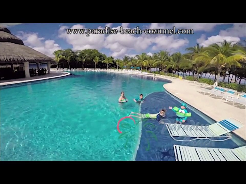 ParadiseBeachCozumelMexico_