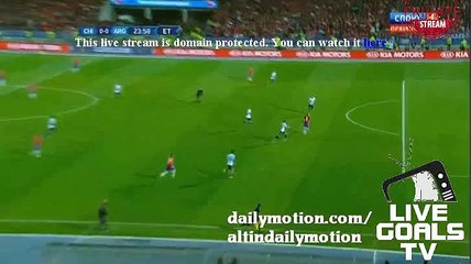Charles Aranguiz Amazing Chance To score Chile 0-0 Argentina