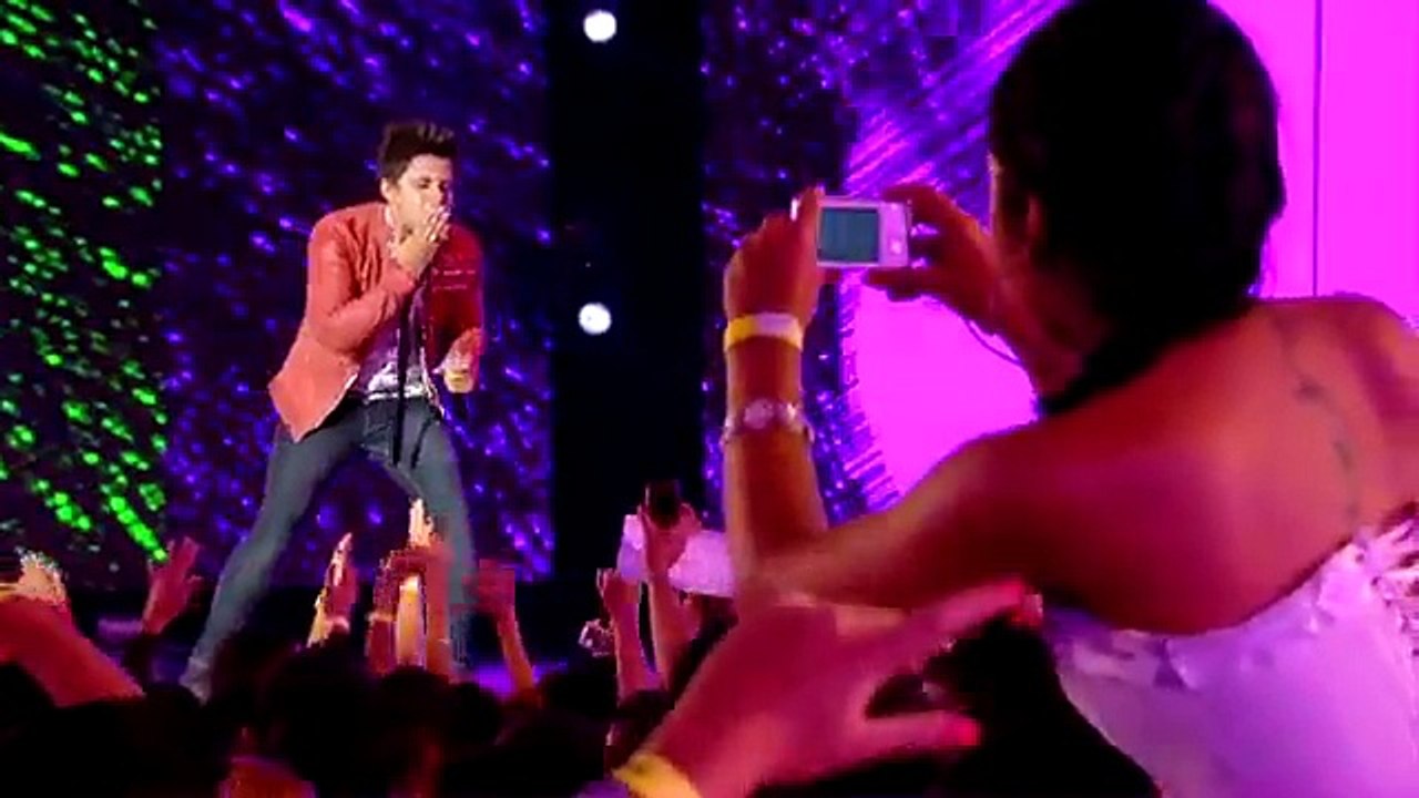 Cristiano Araújo - Efeitos (Oficial)