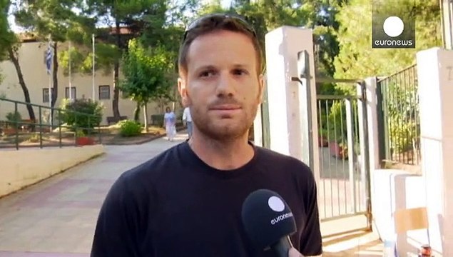 Greece: voters admit to divided opinions