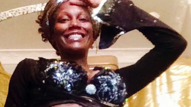 London Herts Essex belly dancer for wedding or festival, in London and the UK