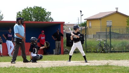 2015 Juin : Paul et le slide en 2ème base