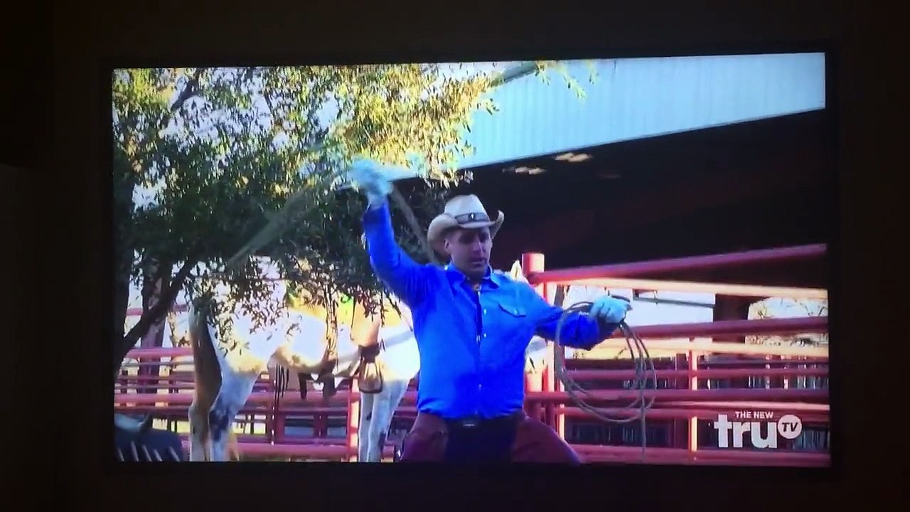 Impractical jokers Bigger in Texas new version