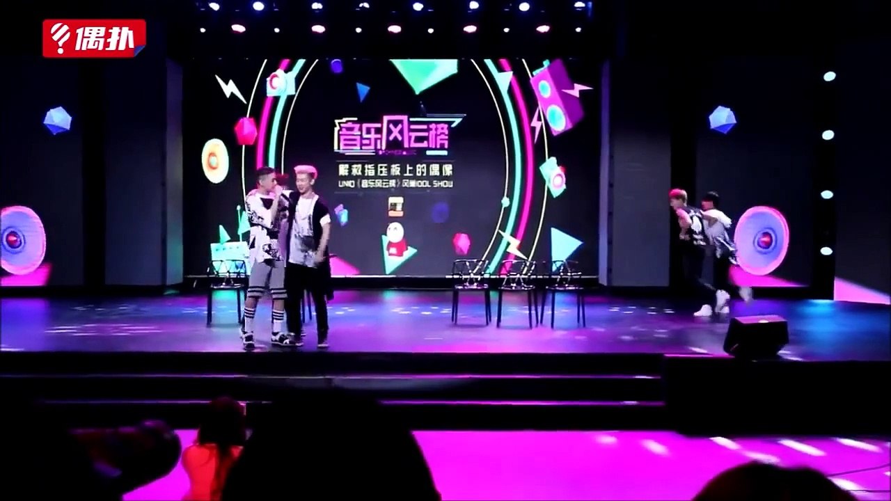 BoJoo OTP ~ UNIQ Sungjoo + Yibo ~ (HUMOR/Sweet) Bromance/Some Moments