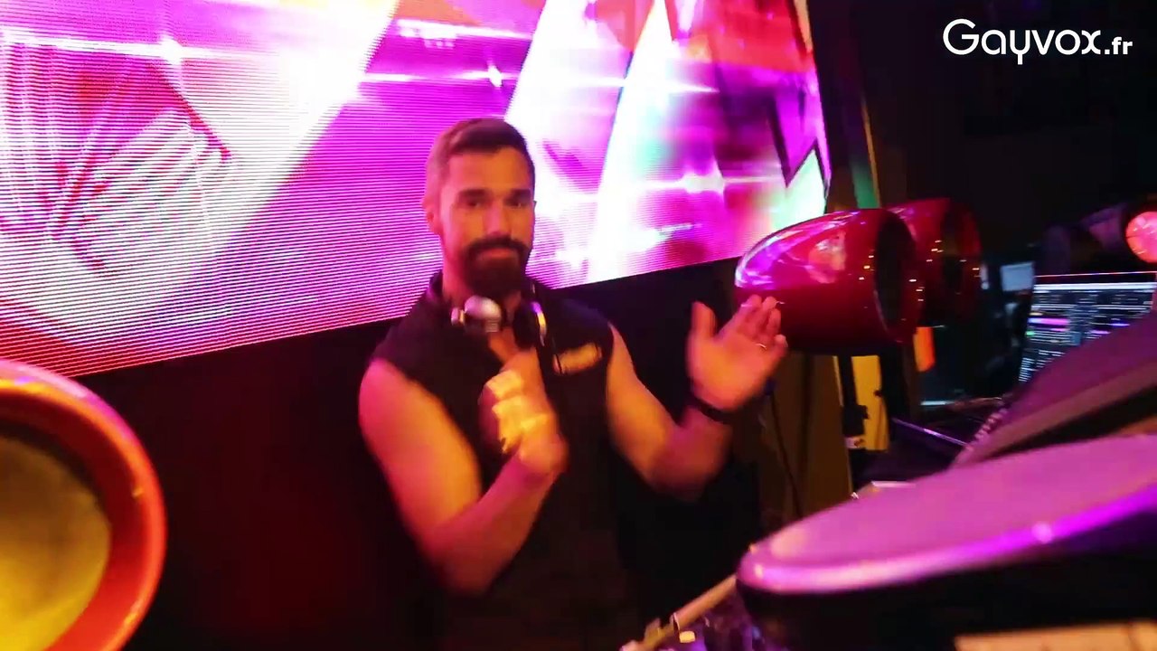 Soiree Forever BAYWATCH / Maya Simantov / 27 juin 2015 - Paris