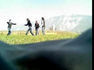 4 Filles complètement FOLLE^^