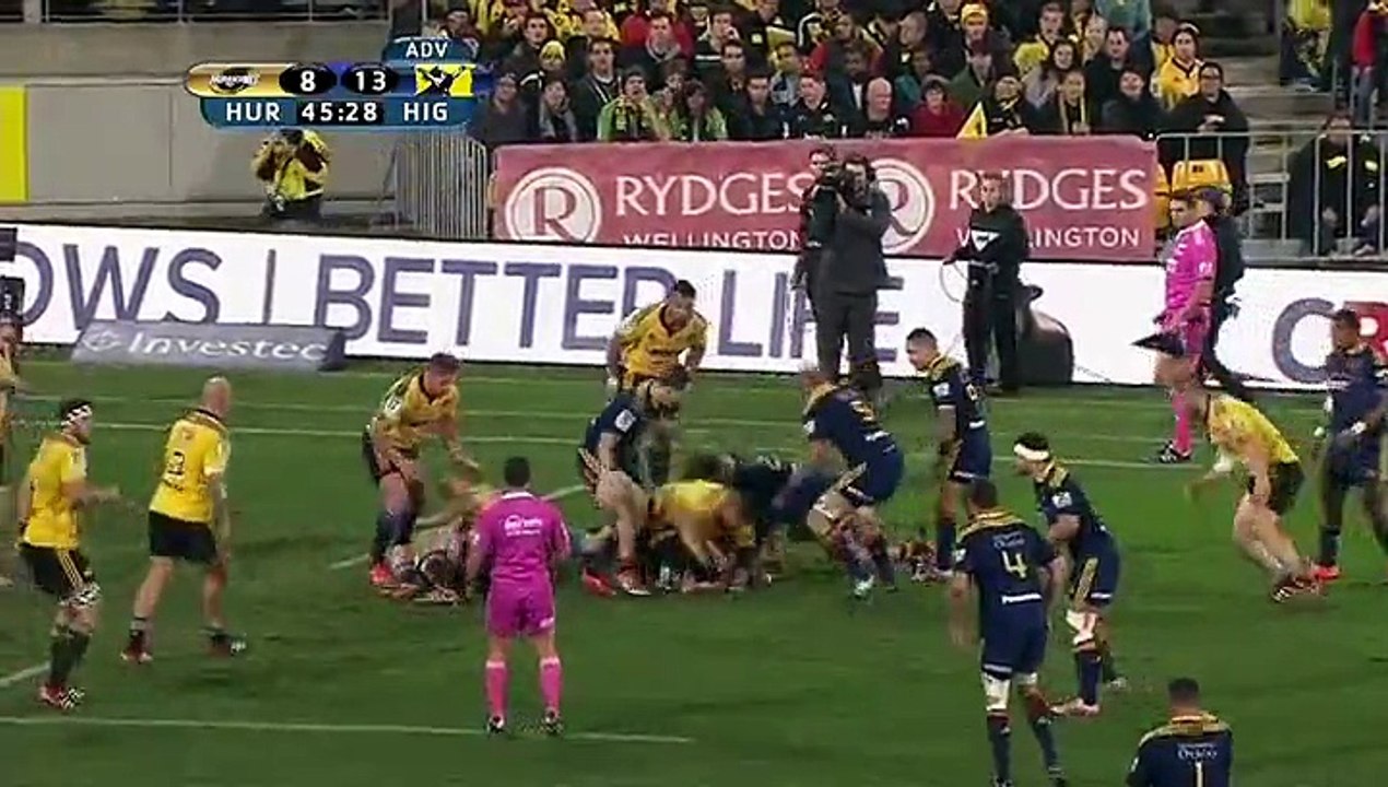 Finale Super Rugby : Dixon décale Naholo pour le deuxième essai des Highlandrs