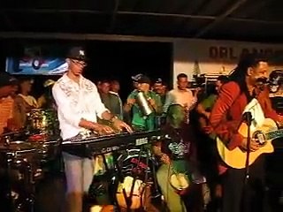 Luis Vargas la Mesa  del rincon activo tenares587.com.avi
