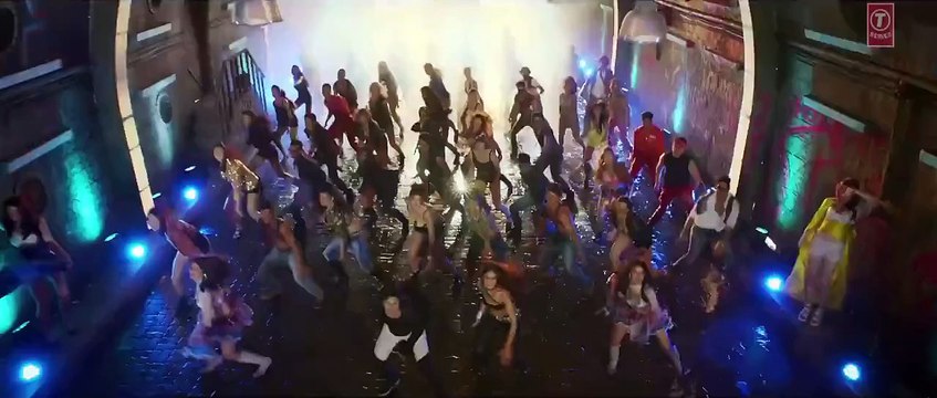 Besharmi Ki Height HD Song Main Tera Hero - Varun Dhawan, Ileana DCruz, Nargis Fakhri -2014