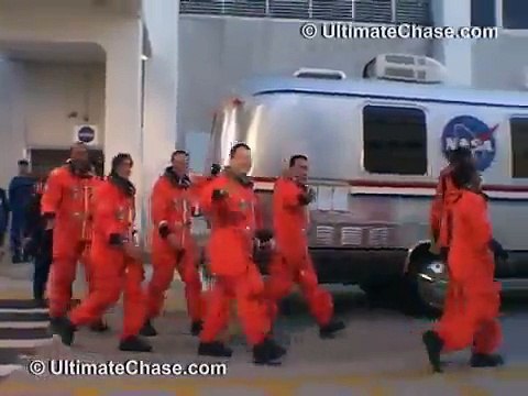 Space Shuttle Discovery Night Launch - Mission STS 116