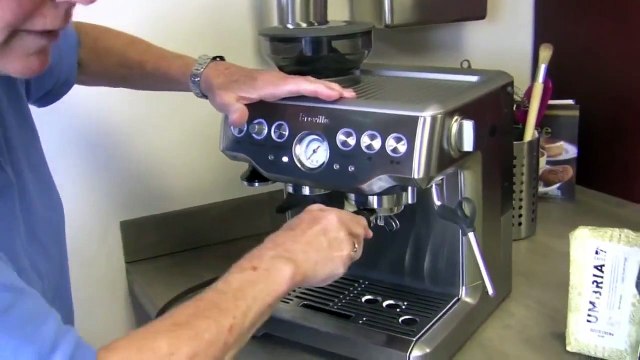 Compare: Breville Barista Express (870XL) vs. Breville Dual Boiler (900XL)