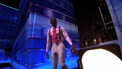 En été de La Reine des Neiges repris par une fillette de 5 a