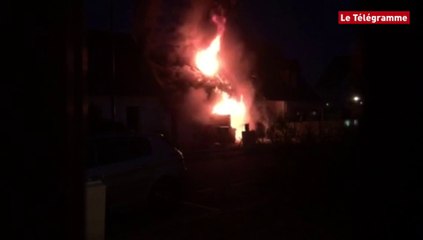 Guidel (56). Le feu circonscrit au garage