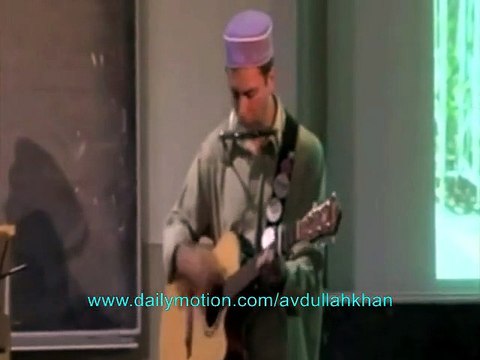 American Sings Pashto Song Pekhawar Kho Pekhawar De Kana . Funny Must watch