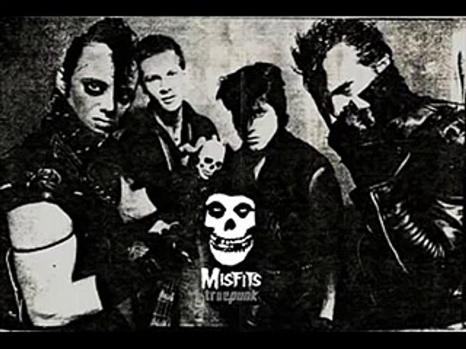 Misfits - She 1977