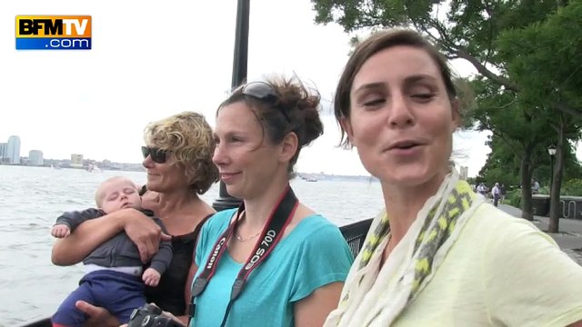 L'Hermione salue la statue de la liberté à l'occasion de la fête nationale américaine