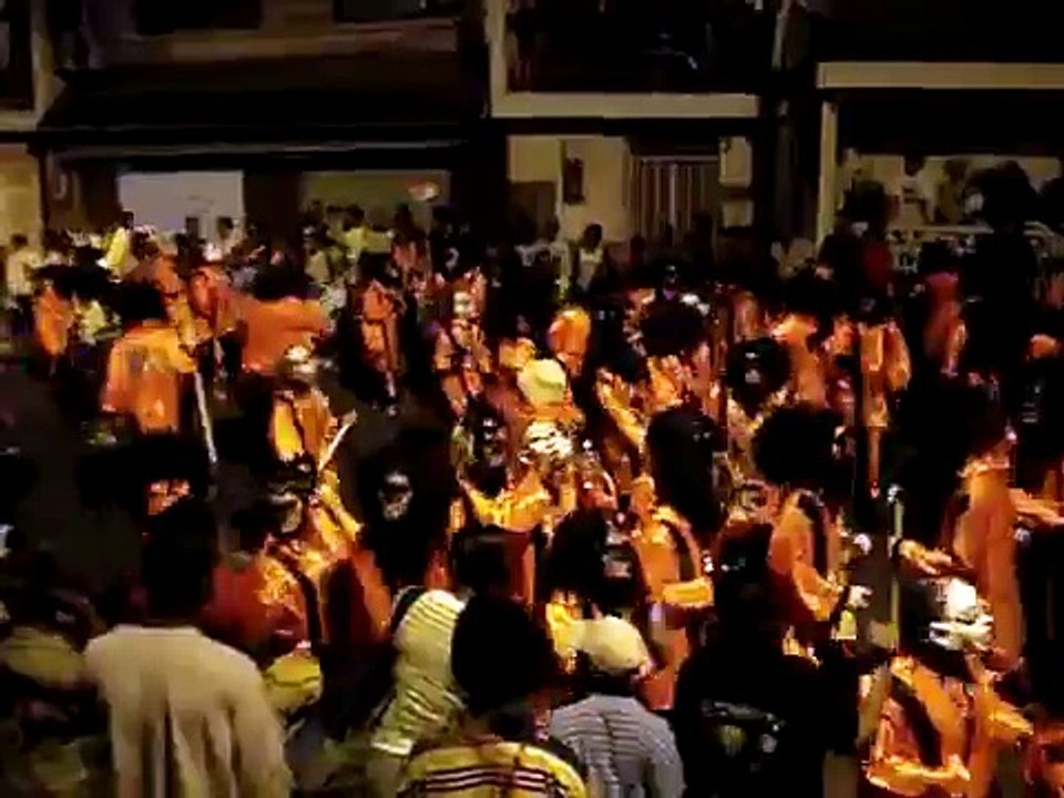 MASS MOUL MASSIF, carnaval des abymes 2007