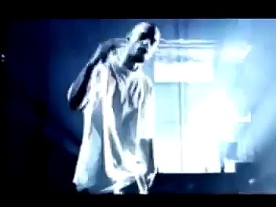 La Familia feat. Uzzi (romanian HipHop)