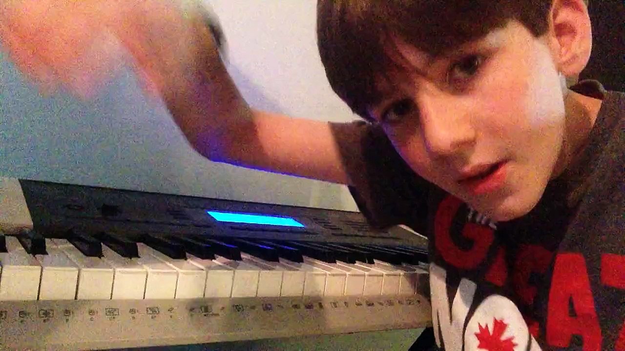 FNaF Freddy's death song on piano