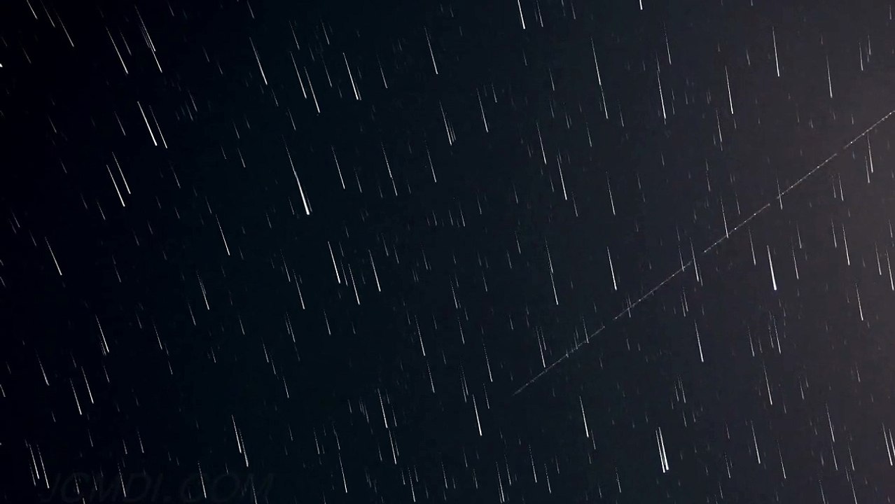 Cool star fall - night sky timelapse for Creative Commons V09620e