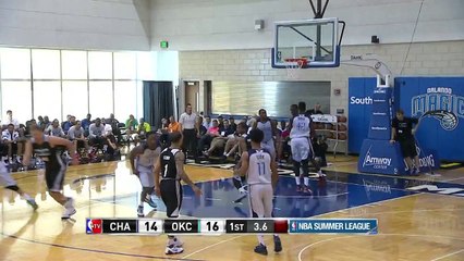 Quinn Cook with the Half Court Heave at the End of the Quarter!