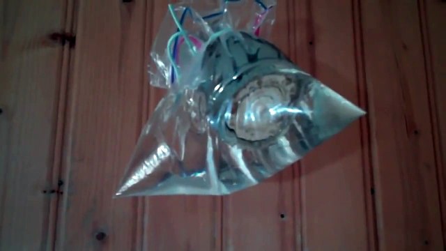 Cleaning the Shower Head Using Distilled White Vinegar