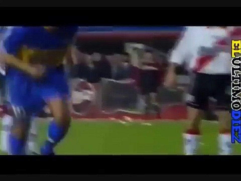 Goles, jugadas, pisadas de Juan Roman Riquelme