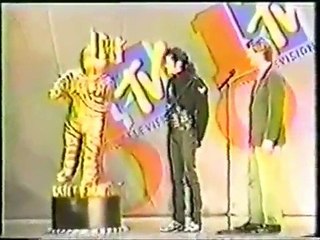 マイケル・ジャクソンの「顔芸」を集めてみた。