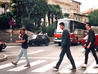 YARS - Na strani zakona (1990)