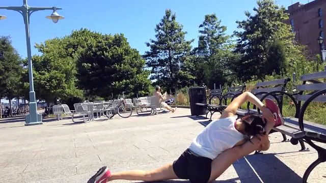 Cheer Flyer Conditioning And Stretching - How to Get Really Good Body Positions And Flexibility!