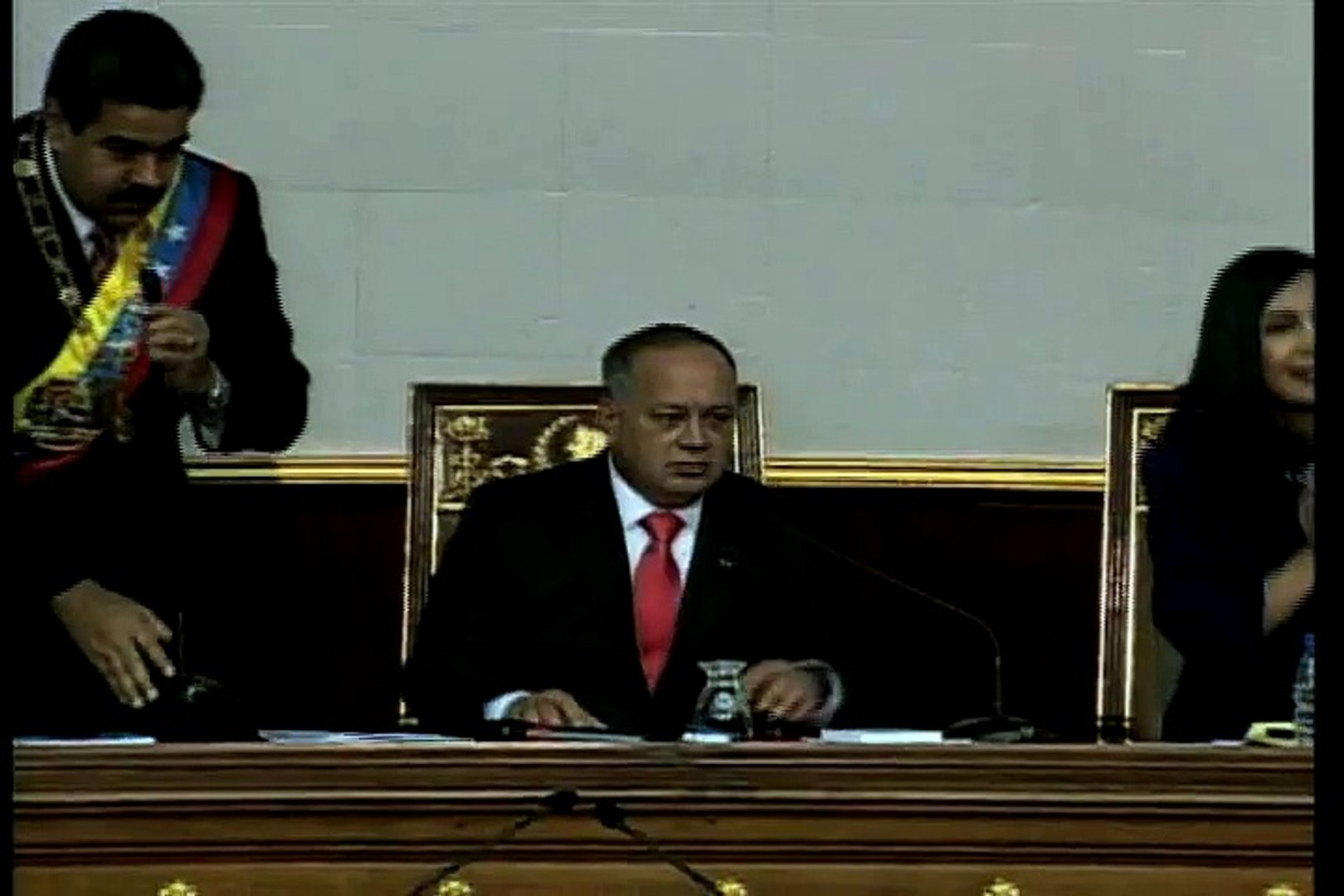 Maduro felicita al pueblo griego