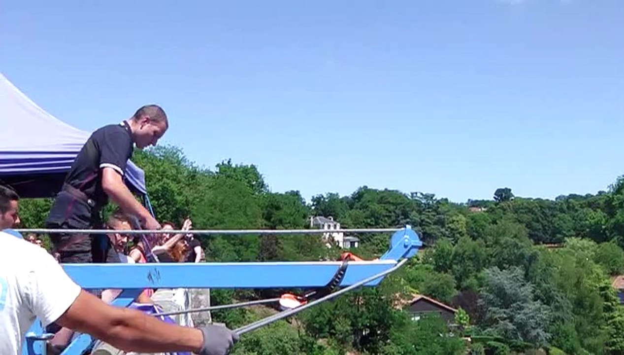 Saut à l'élastique au Viaduc de l'Isle-Jourdain