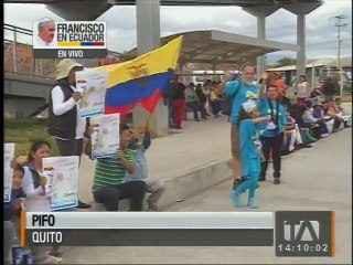 Pifo vive una fiesta por llegada de Francisco
