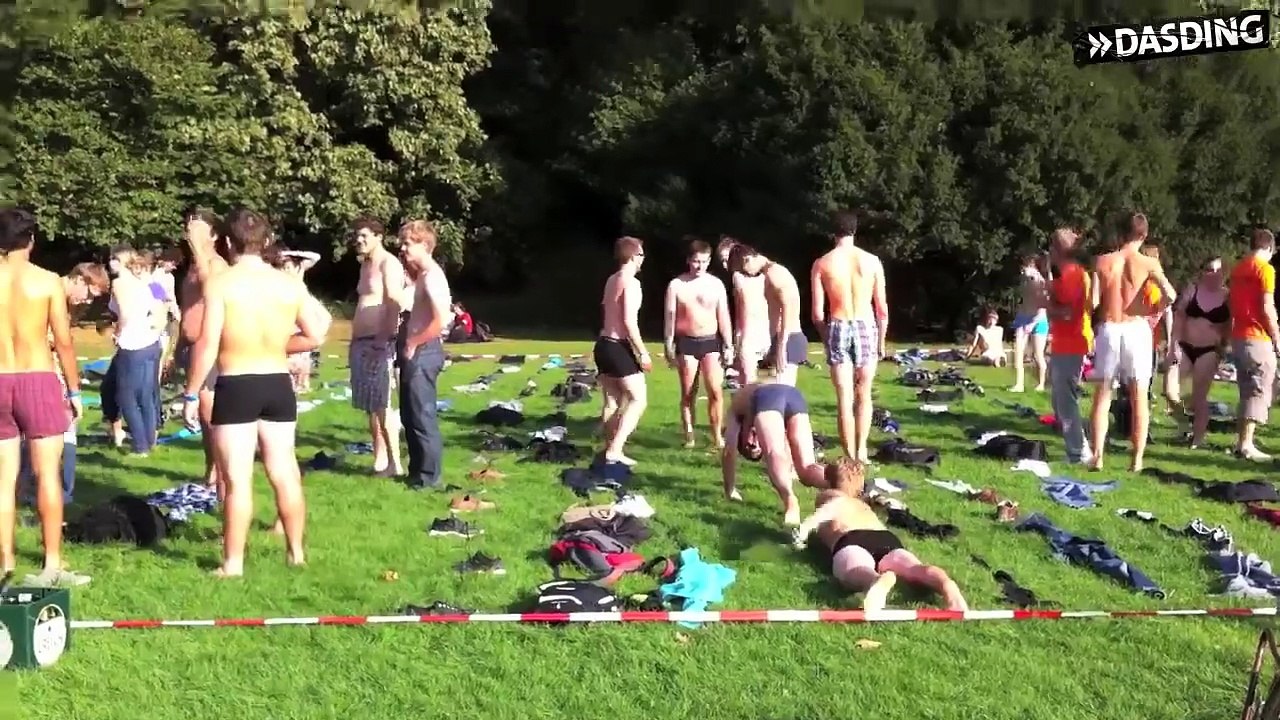 Nackter Semesterstart - Die O-Phase der Maschinenbau-Studenten... | DASDING vor Ort