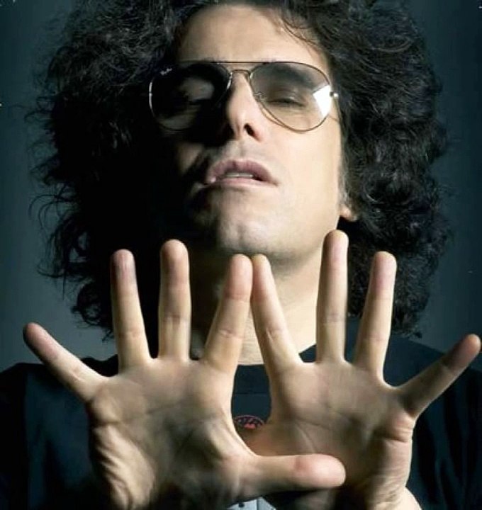 LOCO (KARAOKE) - ANDRES CALAMARO