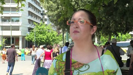 Grèce: réactions des Athéniens après la démission de Varoufakis