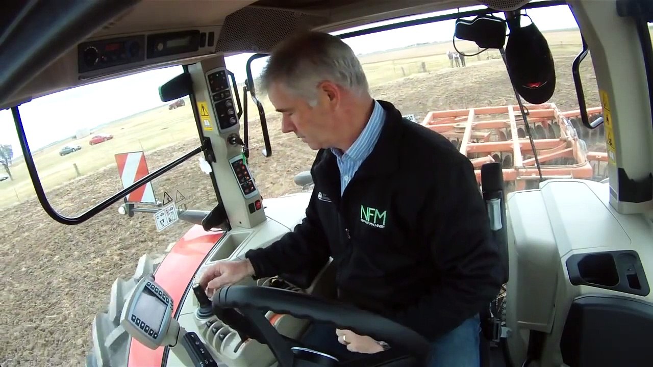 REVIEW: Massey Ferguson 8737 Tractor