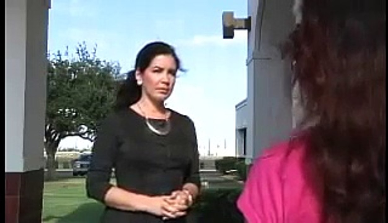 Mom disguises herself as 12 year old girl to catch online predator