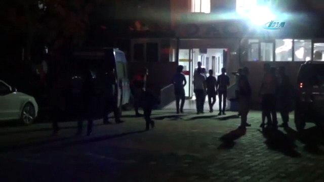 Askeri araç devrildi: 1 şehit, 2 yaralı