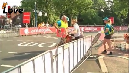 Dutch postman gest mad at Tour de France Road Closure