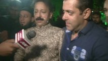 Salman Khan Attends Baba Siddiqui's Iftaar Party 2015