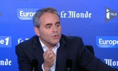 Quand Bertrand reprend les mots de Sarkozy pour décrire Tsipras