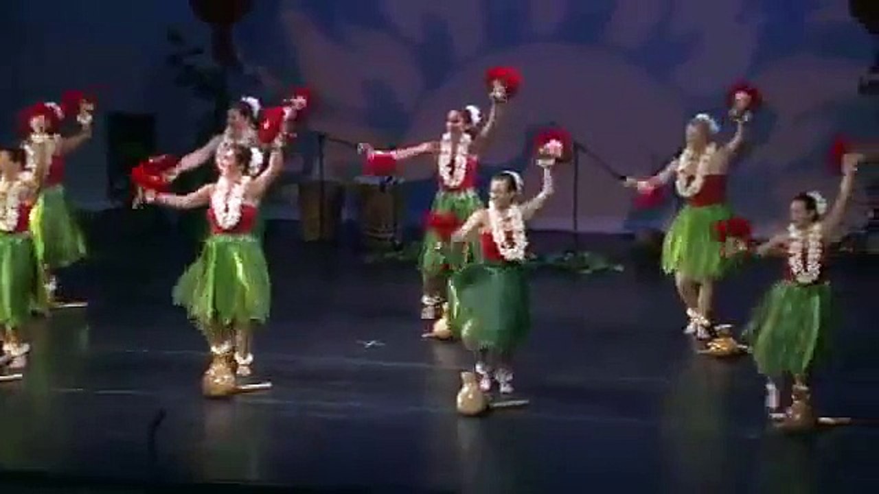 Hula - Kauhane Hawaiian Dance - Haleakala Hula