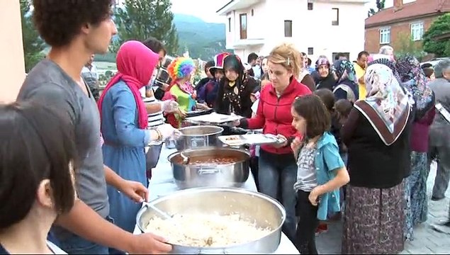 Başkan Aksoy Orucunu Musalla ve Barış Mahallesi Sakinleri İle Açtı