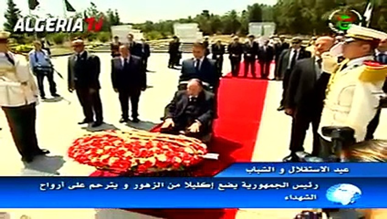 Algérie - Bouteflika se recueille à la mémoire des martyrs au cimetière d’El-Alia