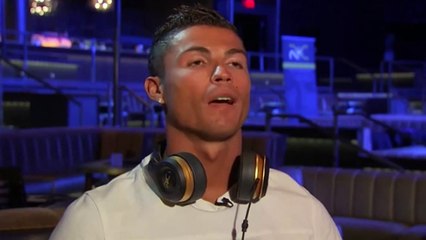 Ronaldo stüdyoyu böyle terk etti
