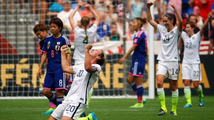 CdM (F) - Lloyd : "Je rêvais de marquer un but comme ça"