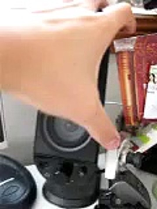 Logitech x-530 speaker buzzing sound problem