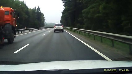 Crash Mercedes Benz W220